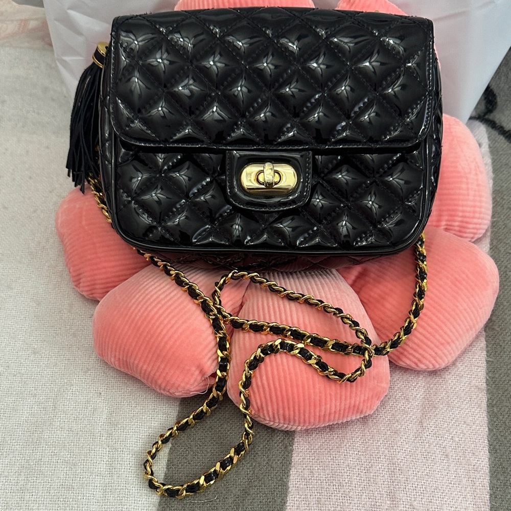 Koret Black Quilted Crossbody vintage Bag with Gold Chain
